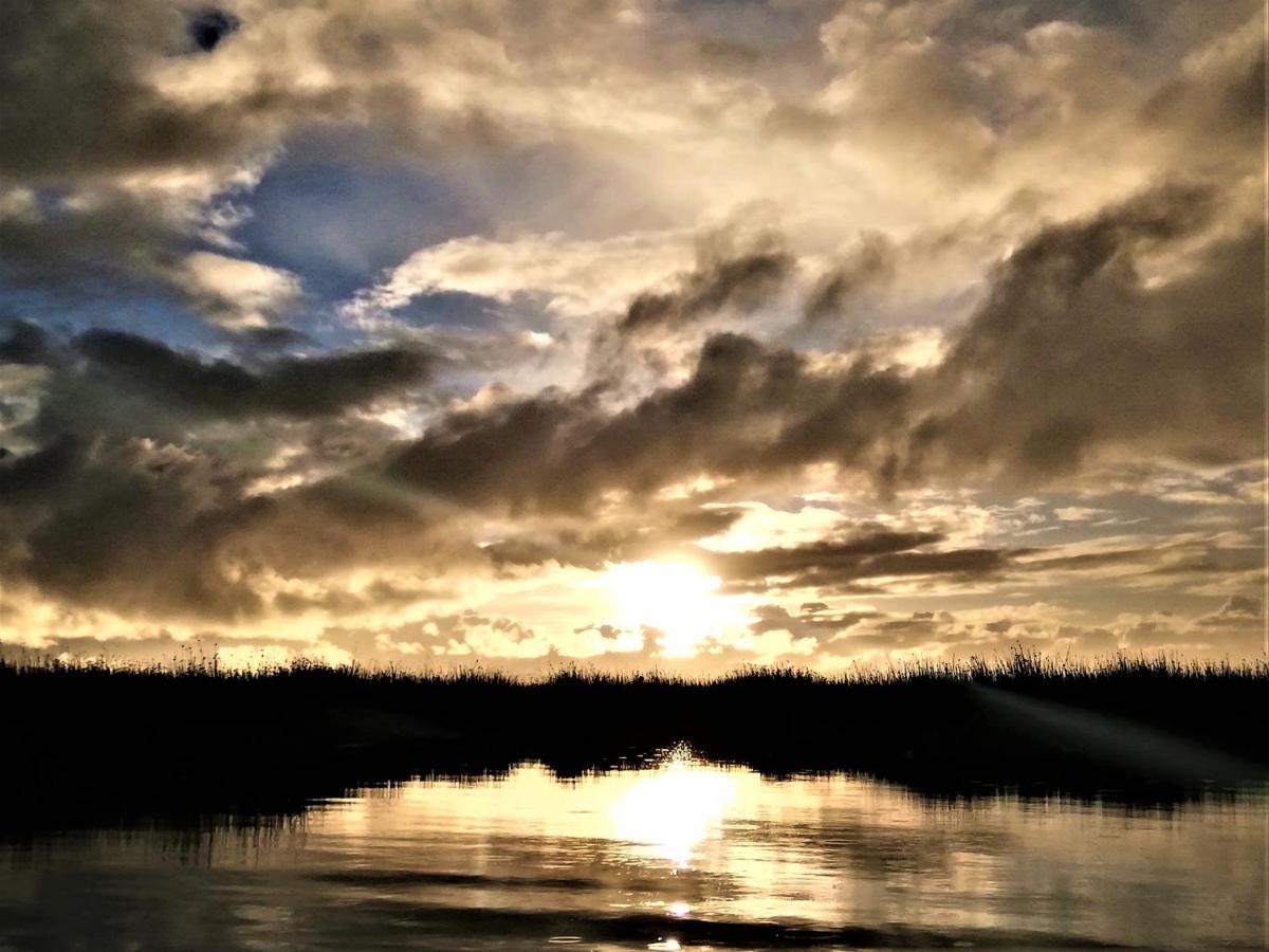 Los Uros Пуно Экстерьер фото