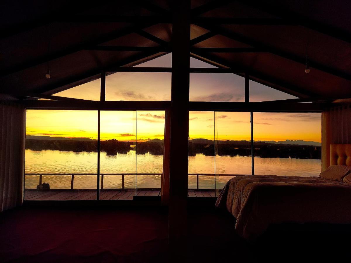Los Uros Пуно Экстерьер фото