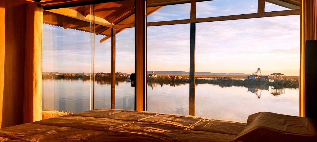 Los Uros Пуно Экстерьер фото