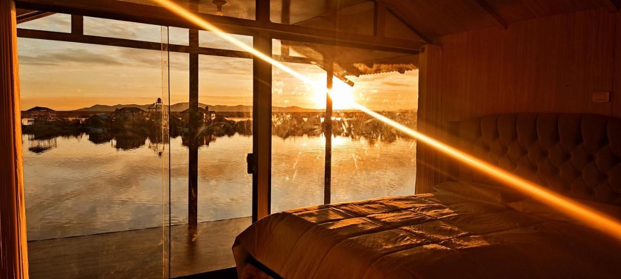 Los Uros Пуно Экстерьер фото