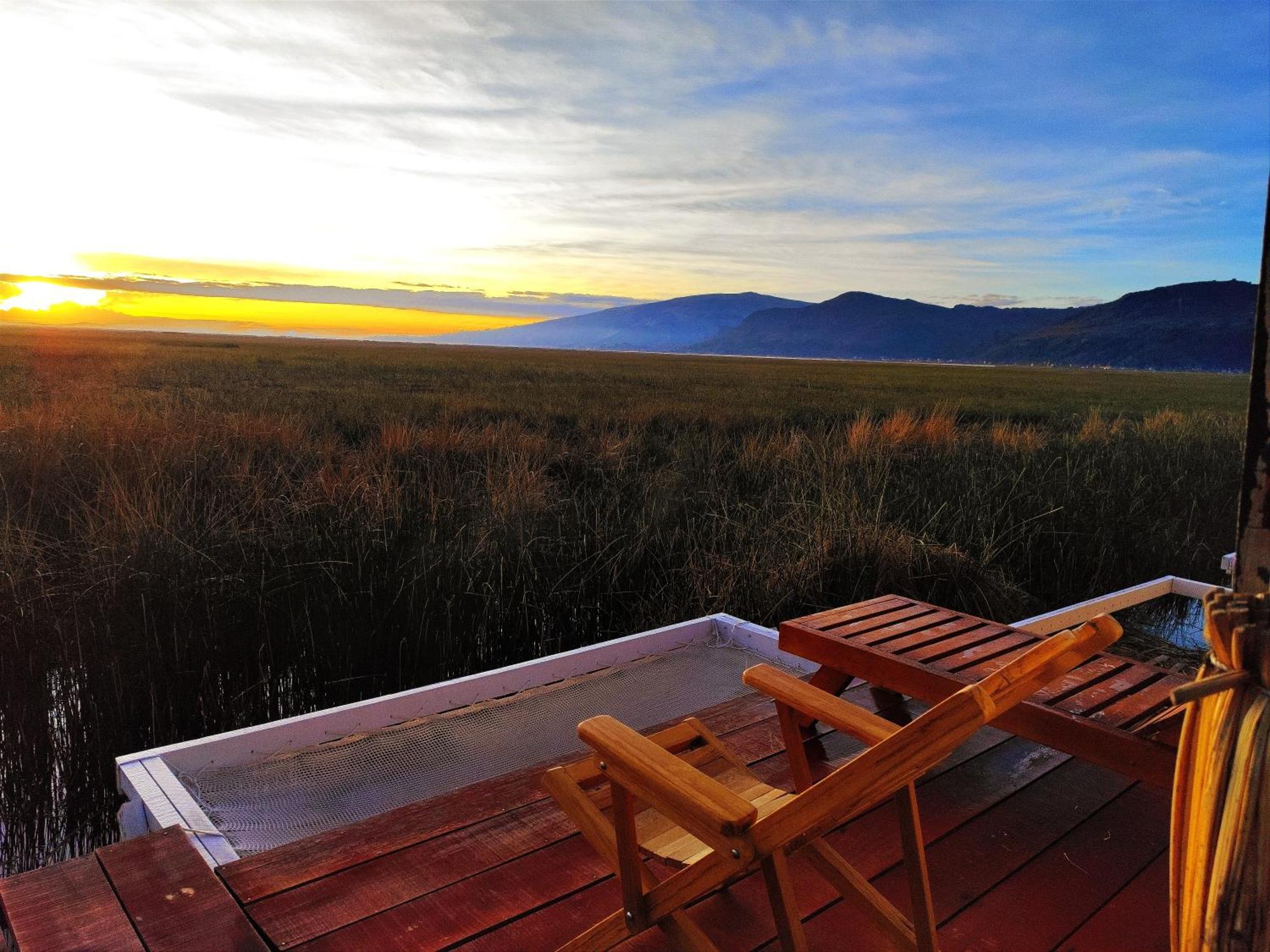 Los Uros Пуно Экстерьер фото