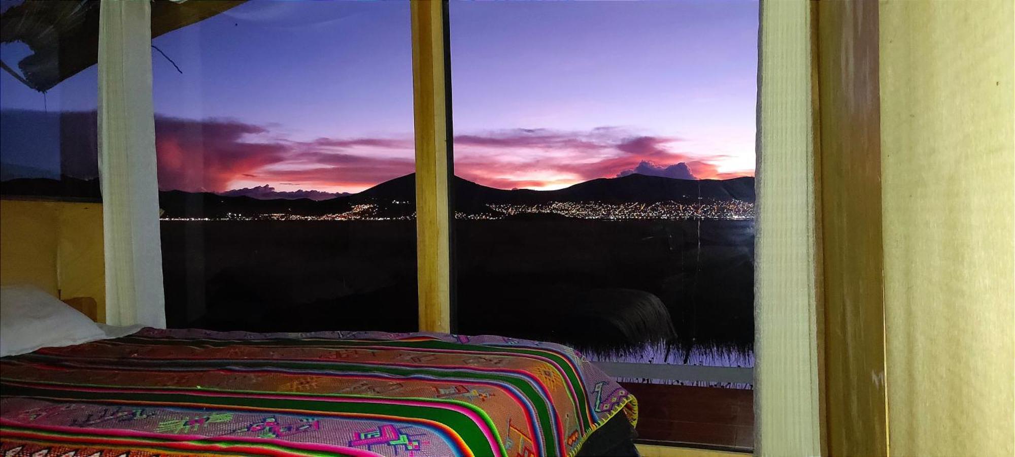 Los Uros Пуно Экстерьер фото
