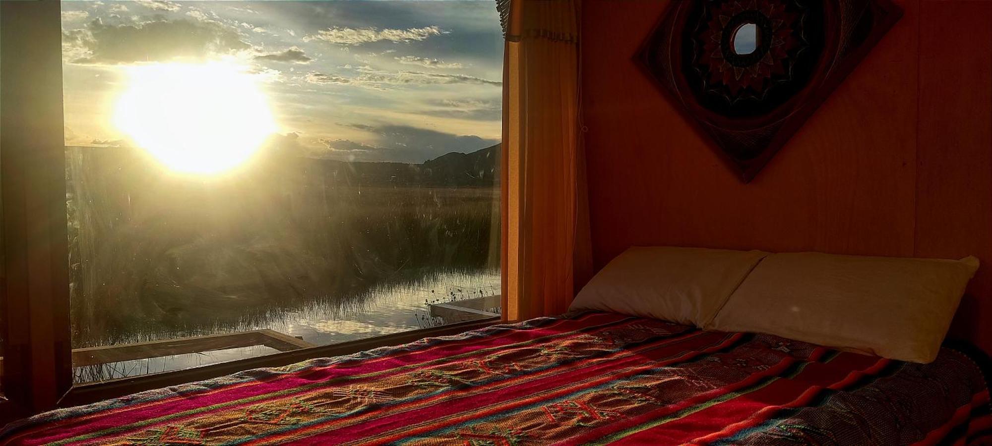 Los Uros Пуно Экстерьер фото
